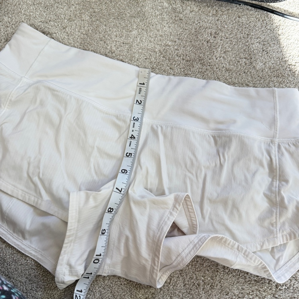 Lululemon Women’s Speed Up Short Pull On 2.5" Running in White 8 - Picture 10 of 16